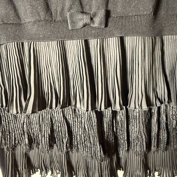 Leo & Ugo Black Back Ruffle Detail Button/Snap Front Cardigan Front Pockets Sz 4 - Picture 5 of 13